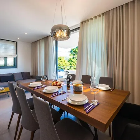 Saint-blaise-luxury-suite شقة *
